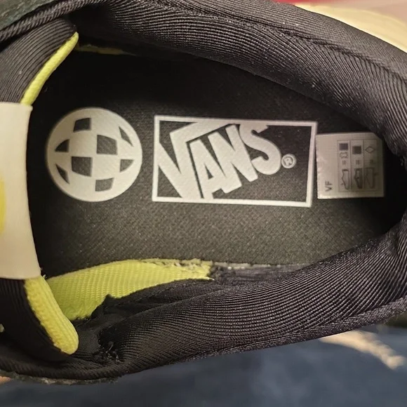 Vans MTE Ultrarange Neo VR3 Black White Mens 9.5 Womens 11 New